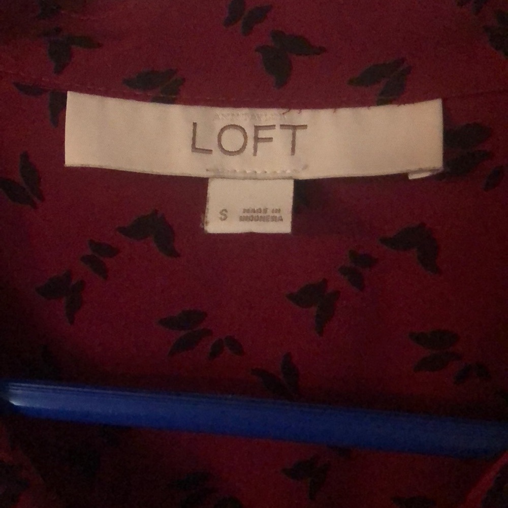 Button down blouse - Picture 2 of 5
